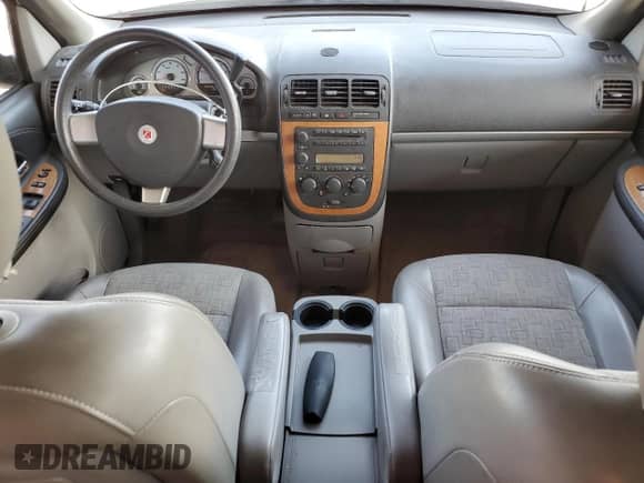 2005 Saturn Relay 2 with VIN 5GZDV03L05D185576, listed as a Copart auction lot 62548635 with 136,985 mi miles and Clean title. Bid and sale history available at DreamBid. Image 8.