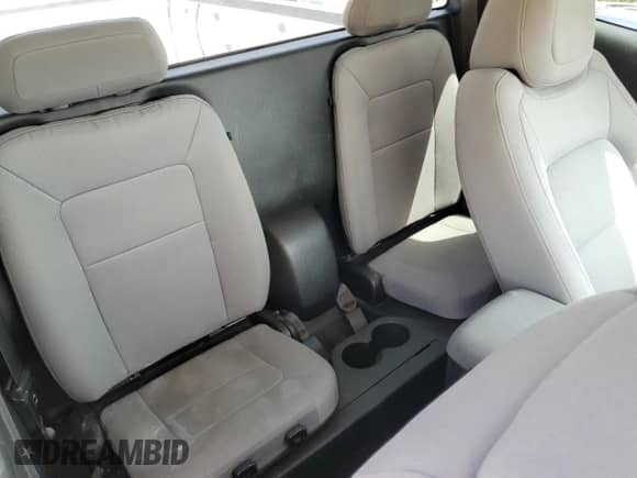 2020 Chevrolet Colorado 2WD Work Truck с VIN 1GCHSBEN6L1110577, выставлен на аукционе Copart как лот 54162365 с пробегом 138 367 миль миль и Списание • Salvage title. История ставок и продаж доступна на DreamBid. Изображение 10.