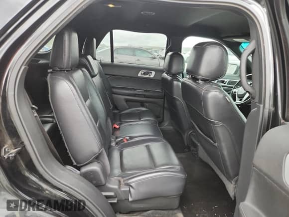 2012 Ford Explorer XLT z VIN 1FMHK7D84CGA33032, wystawiony jako Copart lot #82189625 z przebiegiem 202 760 mil mil oraz Szkoda całkowita • Salvage title. Historia ofert i sprzedaży dostępna na DreamBid. Obrazek 11.