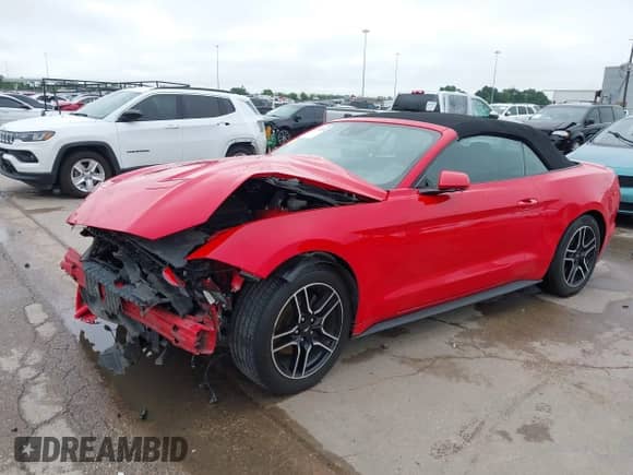 2021 Ford Mustang EcoBoost с VIN 1FATP8UH5M5105624, выставлен на аукционе IAAI как лот 42208858 с пробегом 83 971 миль миль и . История ставок и продаж доступна на DreamBid. Изображение 18.