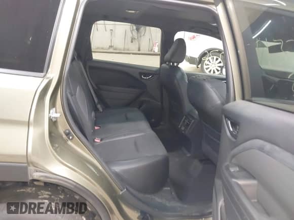 2025 Subaru Forester Limited с VIN JF2SLDRC0SH448510, выставлен на аукционе IAAI как лот 43276377 с пробегом 9 065 миль миль и . История ставок и продаж доступна на DreamBid. Изображение 8.