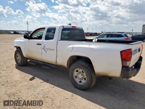 2020 Toyota Tacoma SR с VIN 5TFRX5GN1LX181431, выставлен на аукционе Copart как лот 71834005 с пробегом 151 040 миль миль и Списание • Salvage title. История ставок и продаж доступна на DreamBid. Изображение 2.