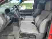 2008 Ford F-150 STX z VIN 1FTRX02W48KD87835, wystawiony jako Copart lot #85826745 z przebiegiem 259 588 mil mil oraz Szkoda całkowita • Salvage title. Historia ofert i sprzedaży dostępna na DreamBid. Obrazek 7.