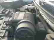 2018 Chevrolet Express Cargo z VIN 1GCWGBFGXJ1290152, wystawiony jako IAAI lot #42703450 z przebiegiem 99 066 mil mil oraz . Historia ofert i sprzedaży dostępna na DreamBid. Obrazek 18.