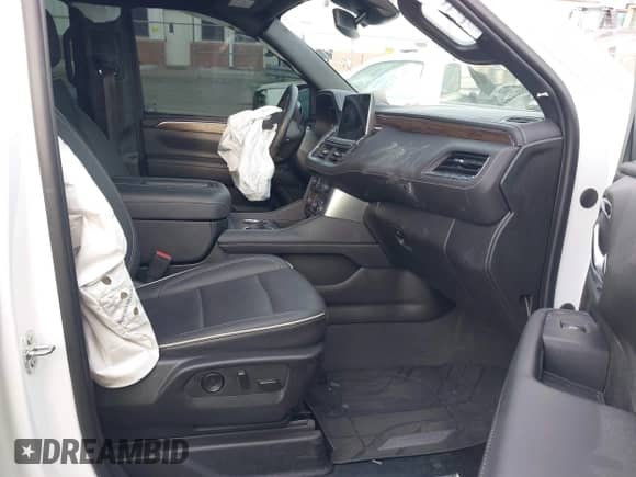2023 Chevrolet Tahoe Premier с VIN 1GNSKSKDXPR226137, выставлен на аукционе IAAI как лот 41457105 с пробегом 55 715 миль миль и . История ставок и продаж доступна на DreamBid. Изображение 5.