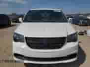 2017 Dodge Grand Caravan SE with VIN 2C4RDGBG6HR631206, listed as a Copart auction lot 80482835 with 43,586 mi miles and Salvage title. Bid and sale history available at DreamBid. Image 5.