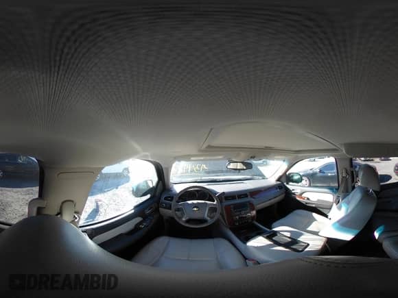 2013 Chevrolet Tahoe LT с VIN 1GNSCBE00DR365744, выставлен на аукционе IAAI как лот 43497588 с пробегом 224 242 миль миль и . История ставок и продаж доступна на DreamBid. Изображение 18.