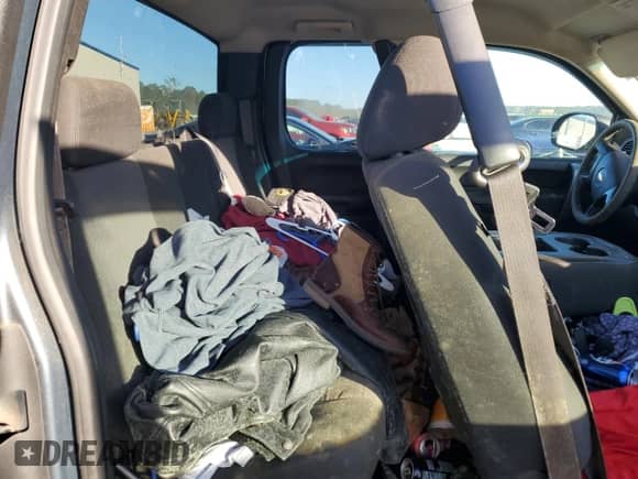 2013 Chevrolet Silverado 1500 LS с VIN 1GCRCREA6DZ294509, выставлен на аукционе Copart как лот 82473425 с пробегом 190 747 миль миль и Чистый • Clean title. История ставок и продаж доступна на DreamBid. Изображение 10.