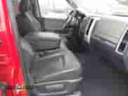 2011 Ram 1500 Big Horn z VIN 1D7RB1GT7BS569920, wystawiony jako IAAI lot #41755623 z przebiegiem 74 547 mil mil oraz . Historia ofert i sprzedaży dostępna na DreamBid. Obrazek 5.