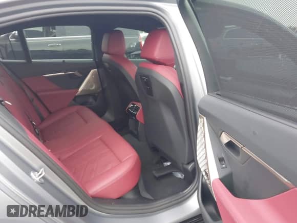 2025 BMW 5 Series 530i with VIN WBA43FJ08SCU34384, listed as a IAAI auction lot 43157667 with 9,156 mi miles and . Bid and sale history available at DreamBid. Image 8.