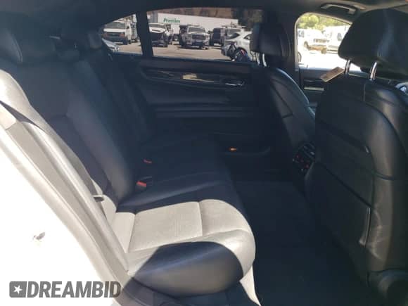 2015 BMW 7 Series 750Li with VIN WBAYE8C50FD782356, listed as a Copart auction lot 64578895 with 195,656 mi miles and Clean title. Bid and sale history available at DreamBid. Image 10.