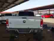 2020 Ram 1500 SLT z VIN 1C6RR6TT0LS133332, wystawiony jako IAAI lot #41923140 z przebiegiem 83 541 mil mil oraz . Historia ofert i sprzedaży dostępna na DreamBid. Obrazek 17.