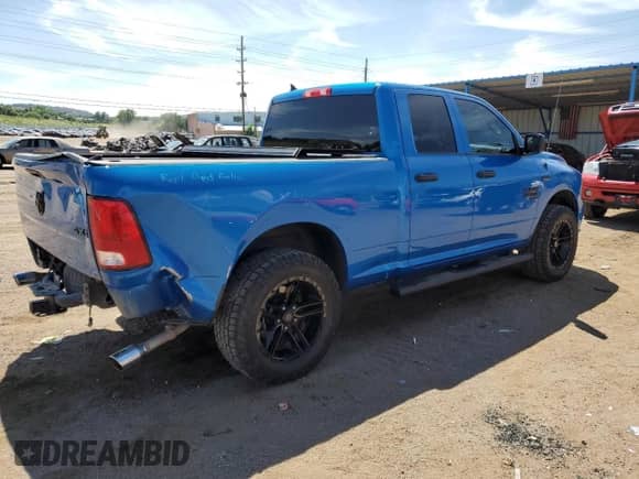 2019 Ram 1500 Tradesman z VIN 1C6RR7FT4KS643277, wystawiony jako Copart lot #63005015 z przebiegiem 163 665 mil mil oraz Szkoda całkowita • Salvage title. Historia ofert i sprzedaży dostępna na DreamBid. Obrazek 3.