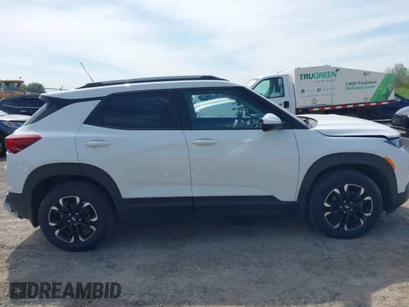 2021 Chevrolet TrailBlazer LT с VIN KL79MRSL6MB106712, выставлен на аукционе IAAI как лот 42233403 с пробегом 56 468 миль миль и . История ставок и продаж доступна на DreamBid. Изображение 13.