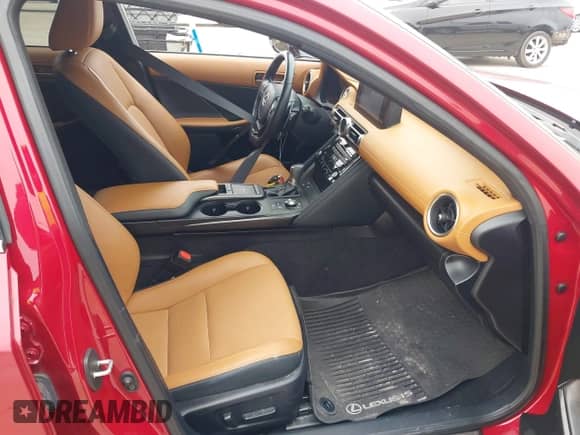 2022 Lexus IS 300 z VIN JTHDA1D21N5119328, wystawiony jako IAAI lot #41558644 z przebiegiem 44 241 mil mil oraz . Historia ofert i sprzedaży dostępna na DreamBid. Obrazek 5.