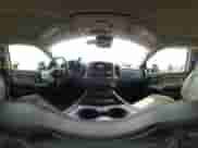 2017 Chevrolet Silverado 2500HD LTZ z VIN 1GC1KWEY4HF232559, wystawiony jako IAAI lot #42451383 z przebiegiem 65 948 mil mil oraz . Historia ofert i sprzedaży dostępna na DreamBid. Obrazek 18.