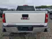 2015 GMC Sierra 1500 SLT z VIN 3GTU2VEC0FG334335, wystawiony jako Copart lot #82266885 z przebiegiem 193 978 mil mil oraz Szkoda całkowita • Salvage title. Historia ofert i sprzedaży dostępna na DreamBid. Obrazek 6.