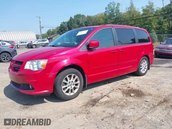 2012 Dodge Grand Caravan R/T z VIN 2C4RDGEG5CR323108, wystawiony jako IAAI lot #43014269 z przebiegiem 197 174 mil mil oraz . Historia ofert i sprzedaży dostępna na DreamBid. Obrazek 2.