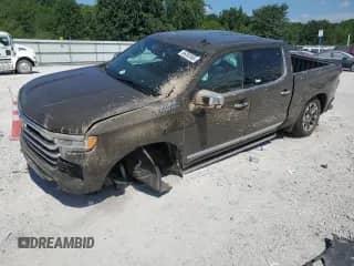 2023 Chevrolet Silverado 1500 High Country with VIN 1GCUDJED4PZ282236, listed as a Copart auction lot 66393565 with 37,914 mi miles and Salvage title. Bid and sale history available at DreamBid. Image 1.