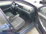 2005 Toyota Corolla CE с VIN 1NXBR32E75Z376523, выставлен на аукционе IAAI как лот 43294344 с пробегом 252 712 миль миль и . История ставок и продаж доступна на DreamBid. Изображение 5.