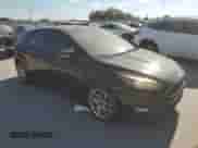 2015 Ford Focus SE z VIN 1FADP3K20FL210432, wystawiony jako Copart lot #86124805 z przebiegiem 98 374 mil mil oraz Czysty tytuł • Clean title. Historia ofert i sprzedaży dostępna na DreamBid. Obrazek 4.
