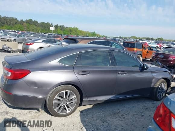 2018 Honda Accord EX-L with VIN 1HGCV3F53JA016161, listed as a IAAI auction lot 42006637 with 95,762 mi miles and . Bid and sale history available at DreamBid. Image 13.