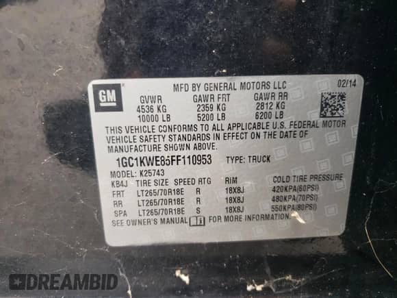 2015 Chevrolet Silverado 2500HD LTZ z VIN 1GC1KWE85FF110953, wystawiony jako Copart lot #86482915 z przebiegiem 210 488 mil mil oraz Czysty tytuł • Clean title. Historia ofert i sprzedaży dostępna na DreamBid. Obrazek 12.