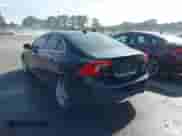2013 Volvo S60 T5 Premier z VIN YV1612FS0D1213942, wystawiony jako IAAI lot #42667474 z przebiegiem 175 094 mil mil oraz . Historia ofert i sprzedaży dostępna na DreamBid. Obrazek 3.
