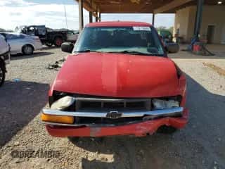 2003 Chevrolet S-10 Fleet с VIN 1GCCS19X938100357, выставлен на аукционе Copart как лот 71671894 с пробегом 174 473 миль миль и Списание • Salvage title. История ставок и продаж доступна на DreamBid. Изображение 5.