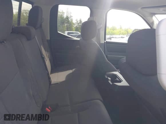 2024 Toyota Tundra SR5 with VIN 5TFLA5DA9RX229095, listed as a IAAI auction lot 42215297 with 4,501 mi miles and . Bid and sale history available at DreamBid. Image 8.