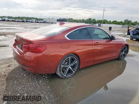2019 BMW 4 Series 440i z VIN WBA4W7C56KAG52795, wystawiony jako Copart lot #64088255 z przebiegiem 41 337 mil mil oraz Szkoda całkowita • Salvage title. Historia ofert i sprzedaży dostępna na DreamBid. Obrazek 3.