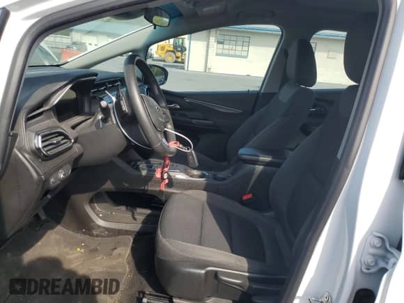 2023 Chevrolet Bolt EV 1LT z VIN 1G1FW6S07P4169808, wystawiony jako Copart lot #82063945 z przebiegiem 20 996 mil mil oraz Szkoda całkowita • Salvage title. Historia ofert i sprzedaży dostępna na DreamBid. Obrazek 7.