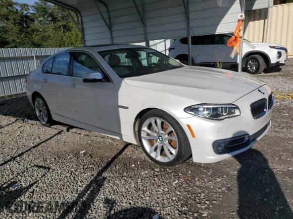 2014 BMW 5 Series 535i xDrive with VIN WBA5B3C56ED530849, listed as a Copart auction lot 82264625 with 119,030 mi miles and Clean title. Bid and sale history available at DreamBid. Image 4.