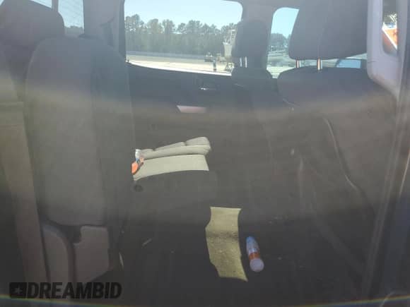 2014 Chevrolet Silverado 1500 LT z VIN 3GCPCREC3EG136428, wystawiony jako Copart lot #86816065 z przebiegiem 158 864 mil mil oraz Szkoda całkowita • Salvage title. Historia ofert i sprzedaży dostępna na DreamBid. Obrazek 10.