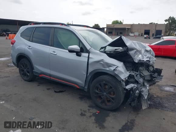 2019 Subaru Forester Special Sports z VIN JF2SKAKC5KH578858, wystawiony jako IAAI lot #43323277 z przebiegiem 71 785 mil mil oraz . Historia ofert i sprzedaży dostępna na DreamBid. Obrazek 1.