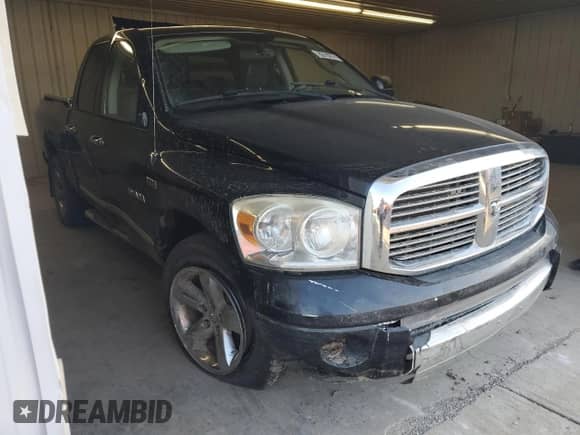 2008 Dodge 1500 Laramie с VIN 1D7HU18298S512638, выставлен на аукционе Copart как лот 67607685 с пробегом Не указан миль и Чистый • Clean title. История ставок и продаж доступна на DreamBid. Изображение 4.