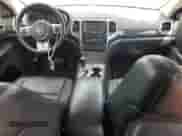 2012 Jeep Grand Cherokee Laredo с VIN 1C4RJFAG6CC131326, выставлен на аукционе Copart как лот 82424005 с пробегом 88 887 миль миль и Списание • Salvage title. История ставок и продаж доступна на DreamBid. Изображение 8.