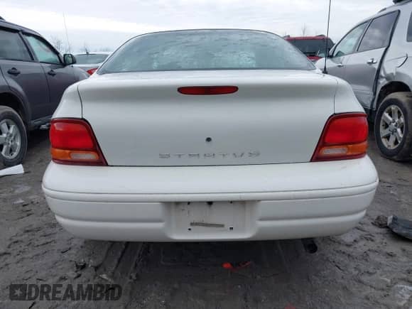 1999 Dodge Stratus with VIN 1B3EJ46X6XN614967, listed as a IAAI auction lot 41663475 with 130,245 mi miles and . Bid and sale history available at DreamBid. Image 16.