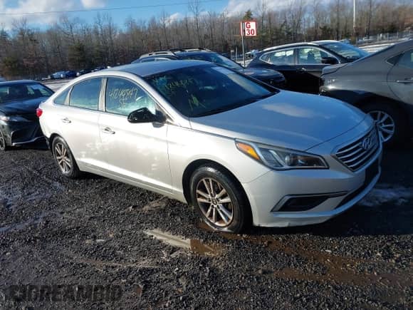 2017 Hyundai Sonata SE с VIN 5NPE24AF1HH566046, выставлен на аукционе IAAI как лот 41244847 с пробегом Не указан миль и . История ставок и продаж доступна на DreamBid. Изображение 1.