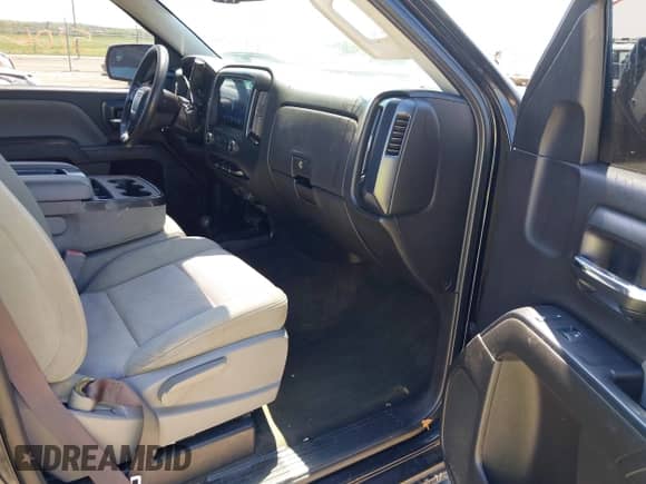 2017 GMC Sierra 1500 with VIN 1GTV2LEH0HZ111199, listed as a IAAI auction lot 42135106 with 166,365 mi miles and . Bid and sale history available at DreamBid. Image 5.