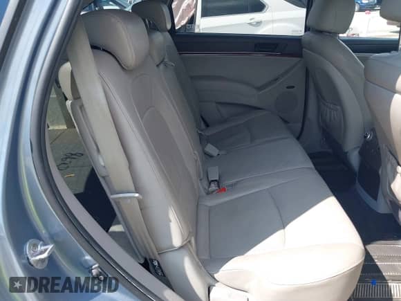 2008 Hyundai Veracruz GLS with VIN KM8NU13C68U058474, listed as a IAAI auction lot 42858637 with 177,810 mi miles and . Bid and sale history available at DreamBid. Image 8.
