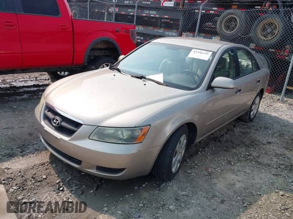 2006 Hyundai Sonata GL with VIN 5NPET46C96H108361, listed as a IAAI auction lot 42396145 with 51,180 mi miles and . Bid and sale history available at DreamBid. Image 17.