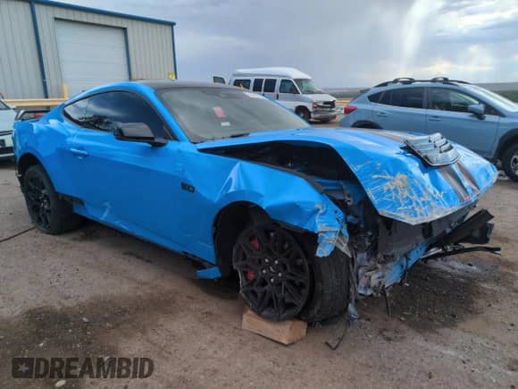 2024 Ford Mustang GT с VIN 1FA6P8CF1R5429724, выставлен на аукционе Copart как лот 67865155 с пробегом 24 561 миль миль и Списание • Salvage title. История ставок и продаж доступна на DreamBid. Изображение 4.