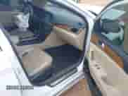 2015 Hyundai Sonata Limited z VIN 5NPE34AF7FH102544, wystawiony jako IAAI lot #42652949 z przebiegiem 163 186 mil mil oraz . Historia ofert i sprzedaży dostępna na DreamBid. Obrazek 5.