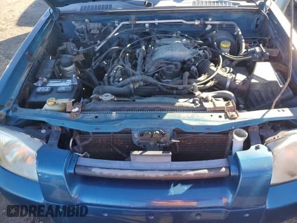 2001 Nissan Frontier SE с VIN 1N6ED27Y31C378926, выставлен на аукционе Copart как лот 86809624 с пробегом 266 381 миль миль и Чистый • Clean title. История ставок и продаж доступна на DreamBid. Изображение 11.