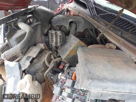 2002 Chevrolet Silverado 1500HD LT с VIN 1GCGK13U12F147411, выставлен на аукционе IAAI как лот 42066867 с пробегом Не указан миль и . История ставок и продаж доступна на DreamBid. Изображение 10.