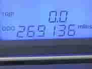 2007 Hyundai Santa Fe SE с VIN 5NMSH13E27H112291, выставлен на аукционе IAAI как лот 43048033 с пробегом 269 136 миль миль и . История ставок и продаж доступна на DreamBid. Изображение 16.