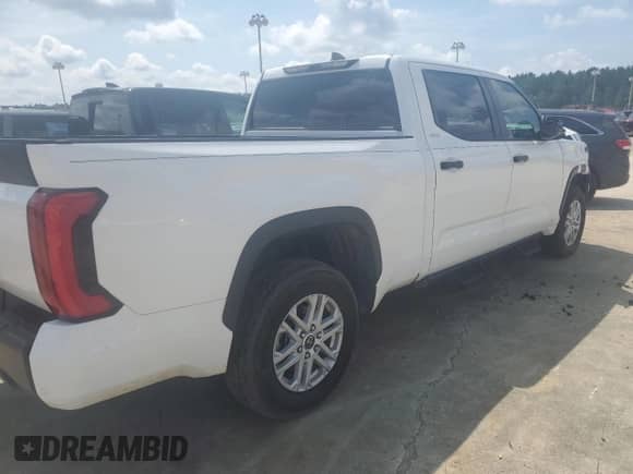 2024 Toyota Tundra SR5 with VIN 5TFLA5EC2RX021169, listed as a Copart auction lot 65138895 with 35,357 mi miles and Salvage title. Bid and sale history available at DreamBid. Image 3.