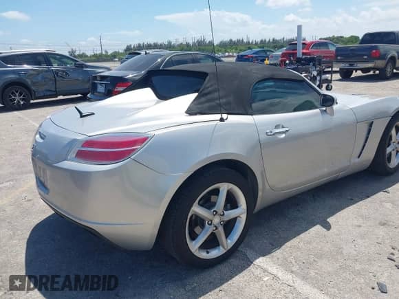 2008 Saturn Sky with VIN 1G8MC35BX8Y128872, listed as a IAAI auction lot 42152153 with 62,022 mi miles and . Bid and sale history available at DreamBid. Image 4.