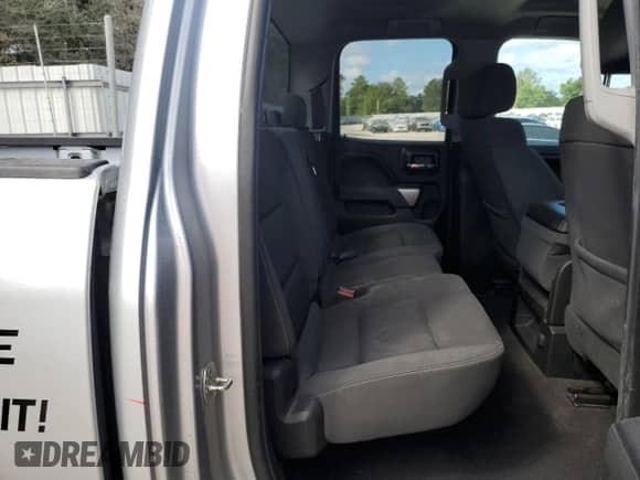 2019 Chevrolet Silverado 1500 LT with VIN 2GCVKPEC3K1105859, listed as a Copart auction lot 81300265 with 109,923 mi miles and Salvage title. Bid and sale history available at DreamBid. Image 10.